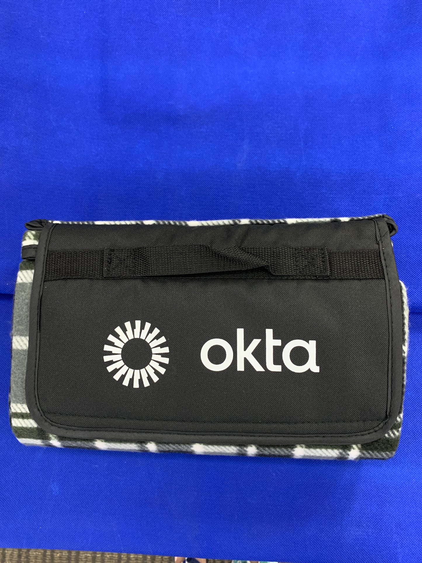 OKTA Blanket - Plaid
